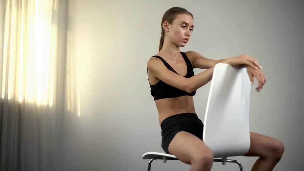 Jadłowstręt psychiczny objawy – jak je rozpoznać i co robić?