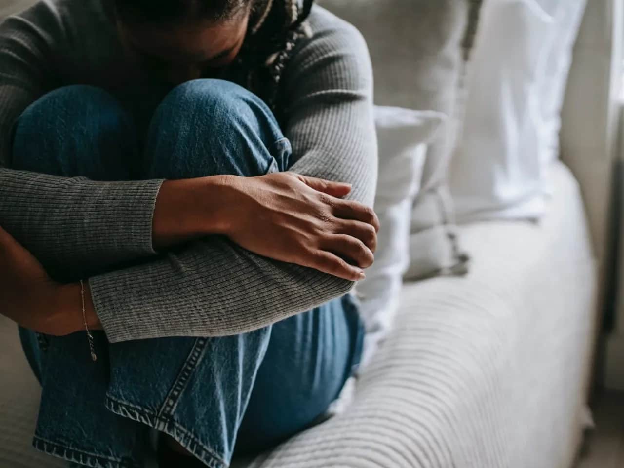 Objawy załamania psychicznego – jak je rozpoznać i co robić?