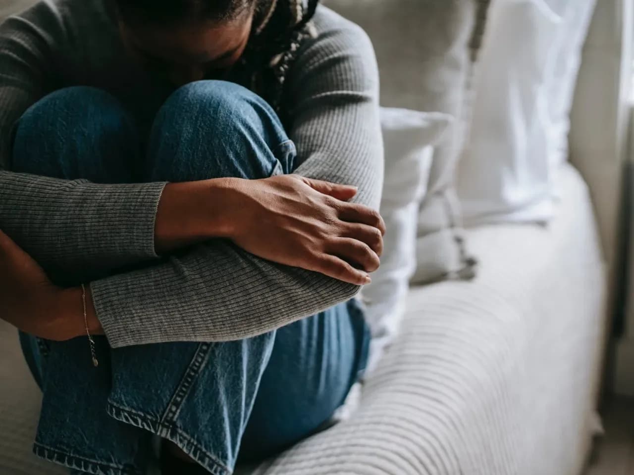 Objawy załamania psychicznego – jak je rozpoznać i co robić?