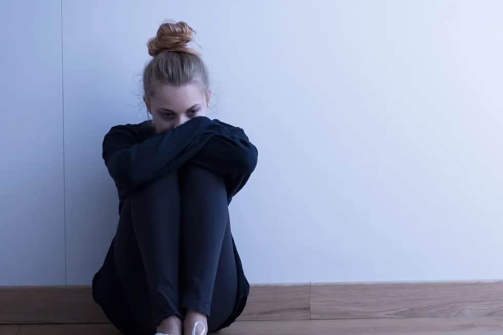 DDA objawy psychiczne: Jak rozpoznać trudności emocjonalne?