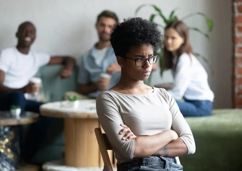 Jak leczyć fobię społeczną samemu i pokonać lęk w prosty sposób